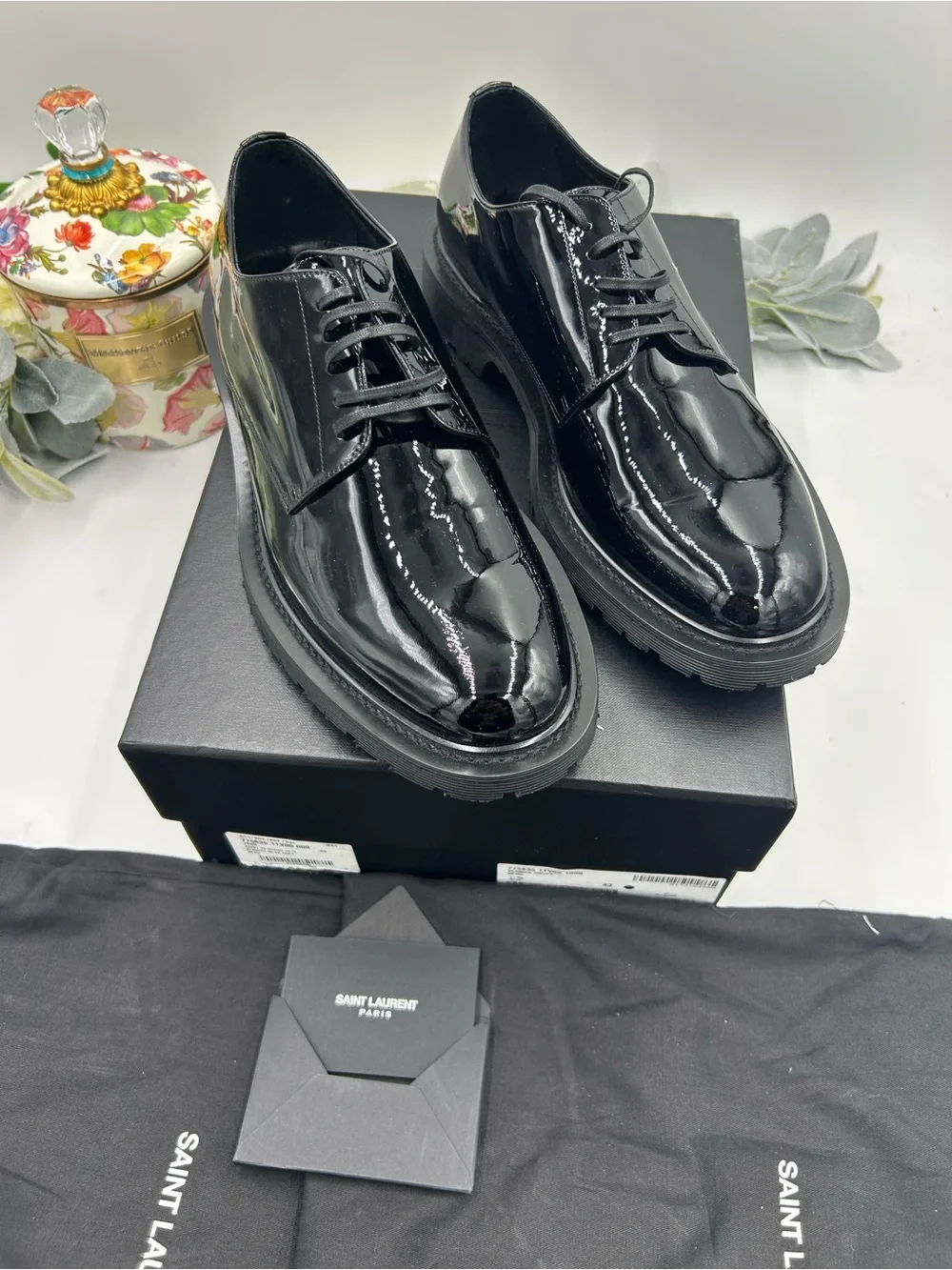 Men's Saint Laurent Black Patent Leather Derby Lace-Ups ridged sole size 43